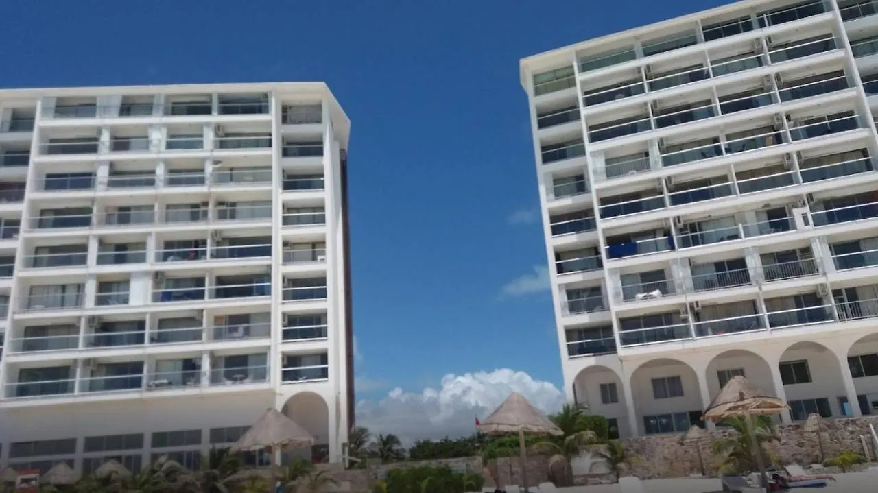 Ocean View Room 1202Near The Clubs Cancún 0*,  Mexique